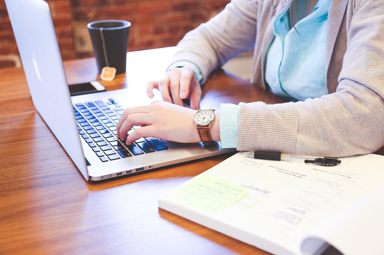 student-849825_1280.jp