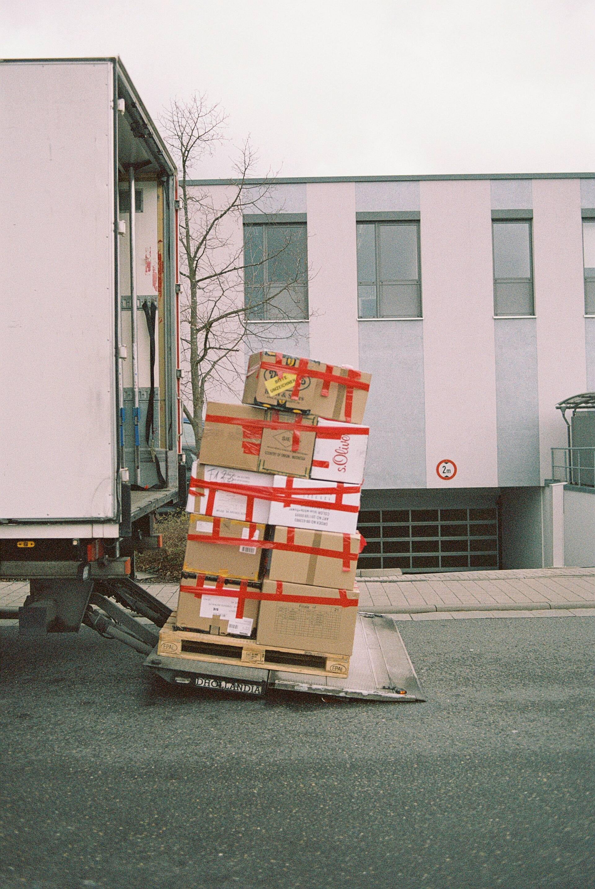 markus-spiske-RWTUrJf7I5w-unsplash.jp
